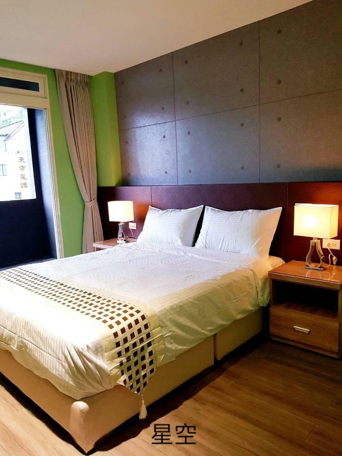 Night Sea Homestay Jiufen Extérieur photo