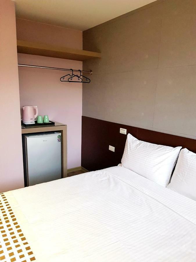 Night Sea Homestay Jiufen Extérieur photo